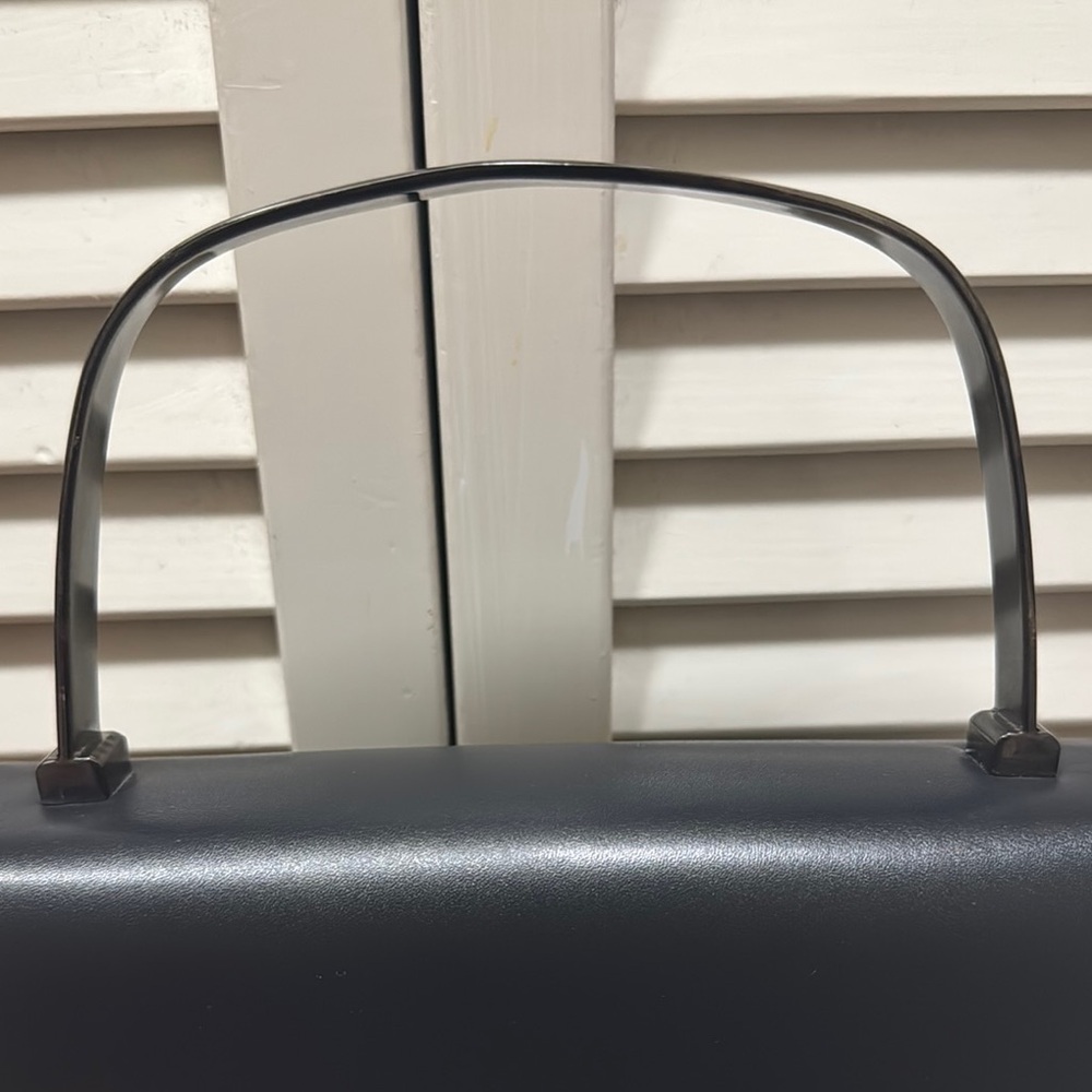 Salvatore Ferragamo Gray Leather Handbag - Picture 4 of 11